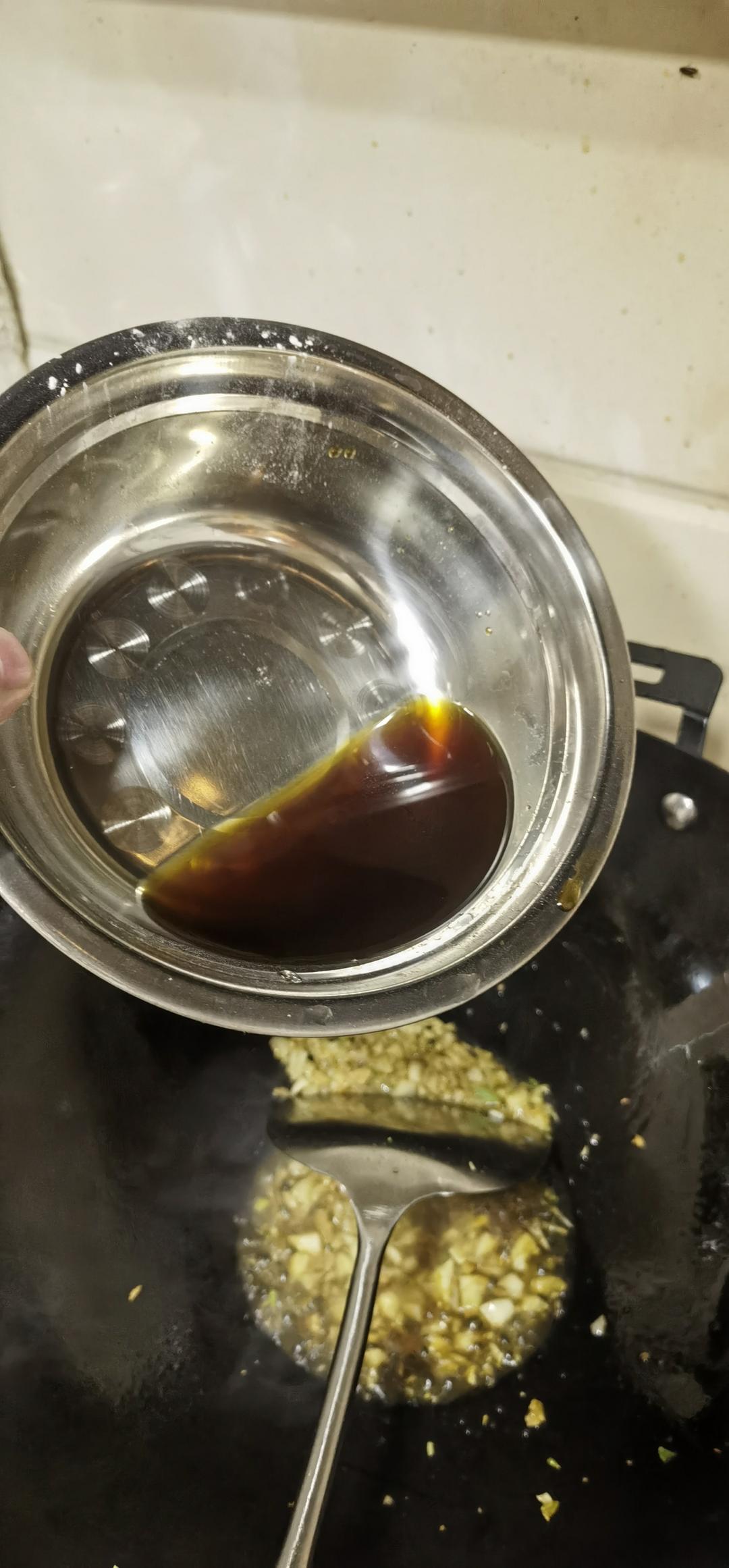 蒜蓉蠔油生菜的做法 步驟5