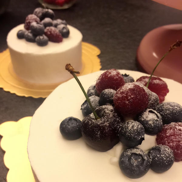雪域蓝莓芝士蛋糕