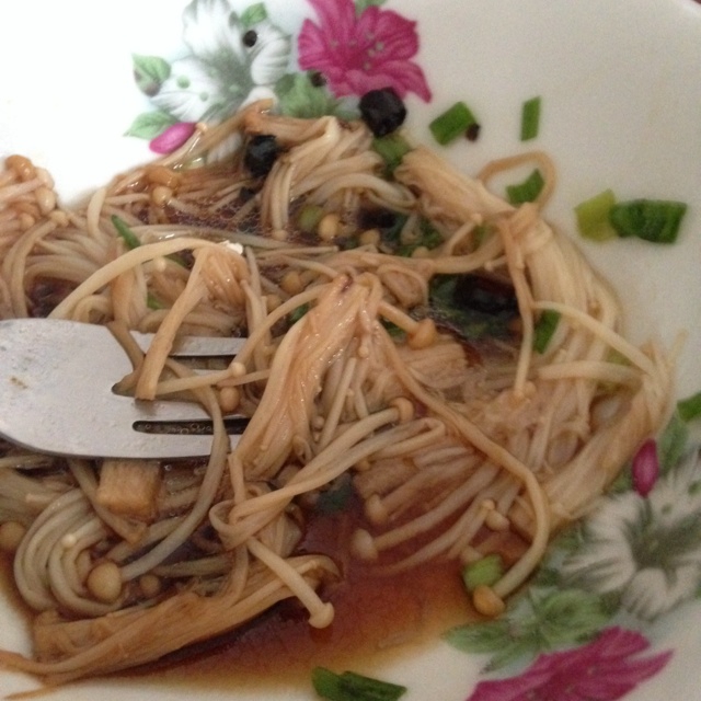 白灼金针菇