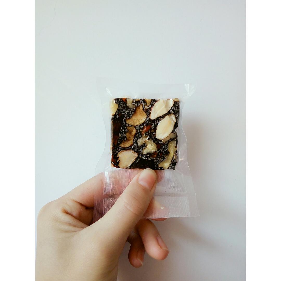 阿胶糕固元膏