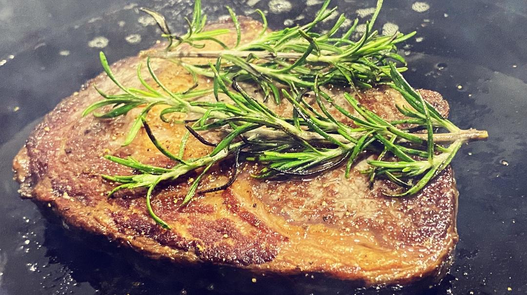 煎牛排（肉眼）