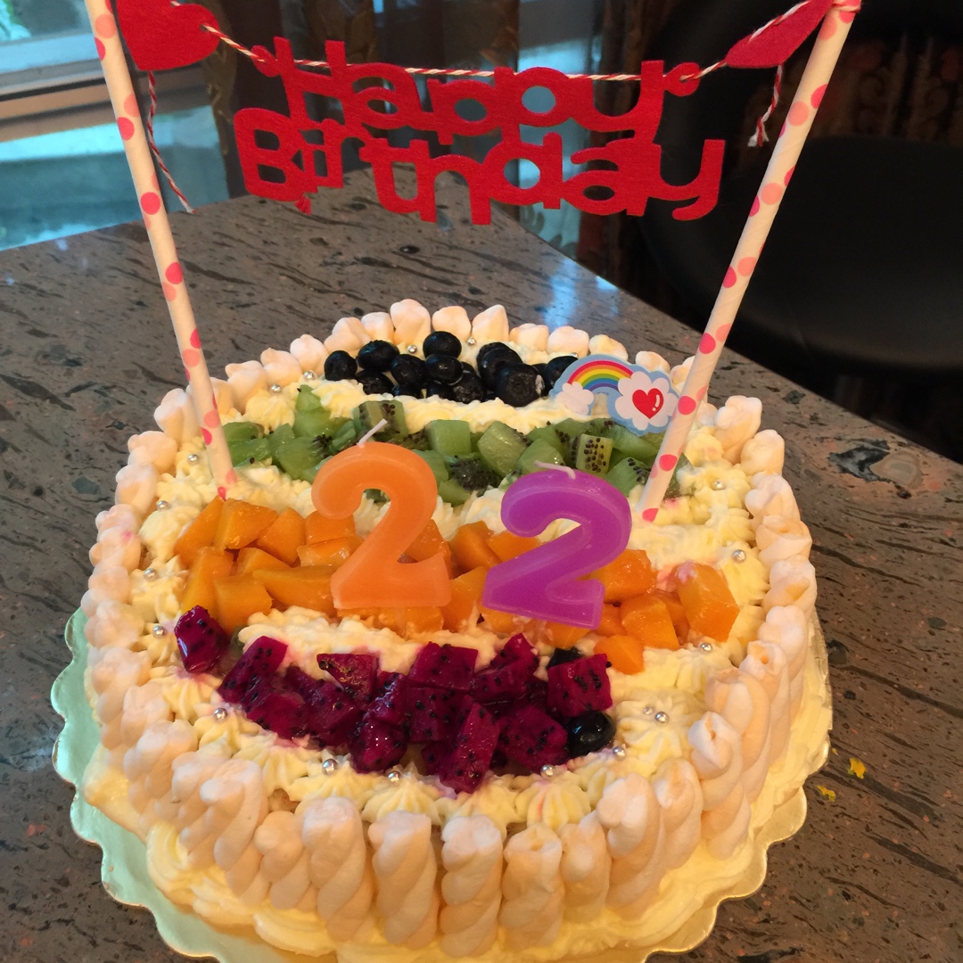 8寸水果生日蛋糕