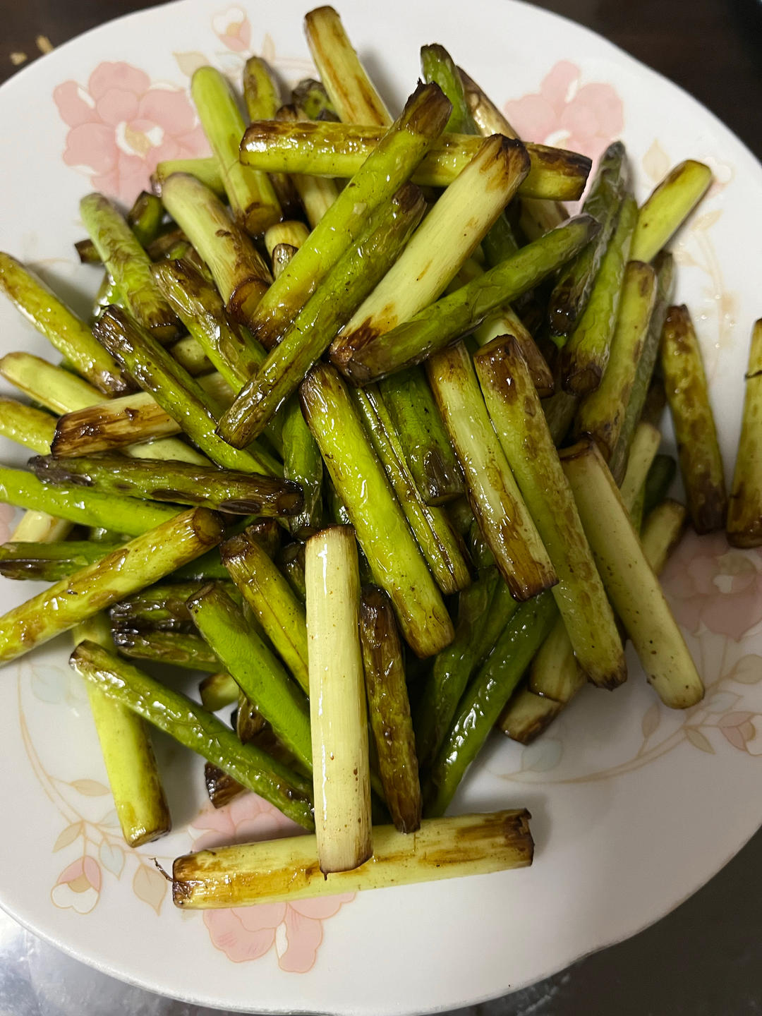 做法简单又下饭的炒蒜苔❗️