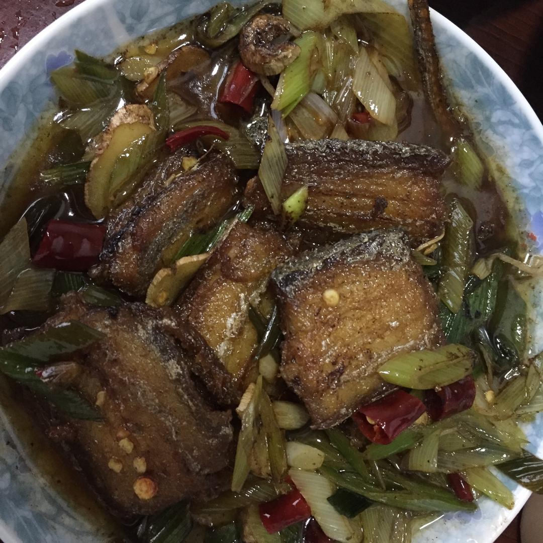 红烧带鱼