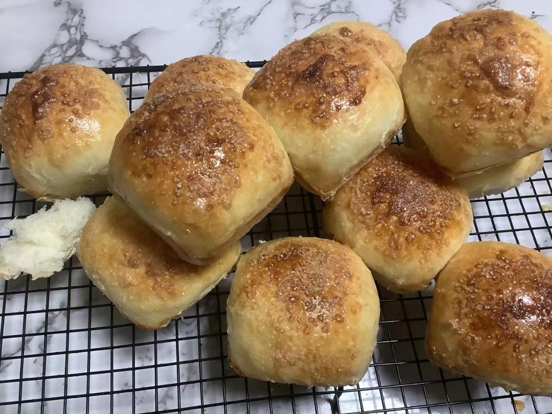 甜鲁邦黄油小餐包