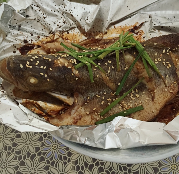 盐烤鲈鱼