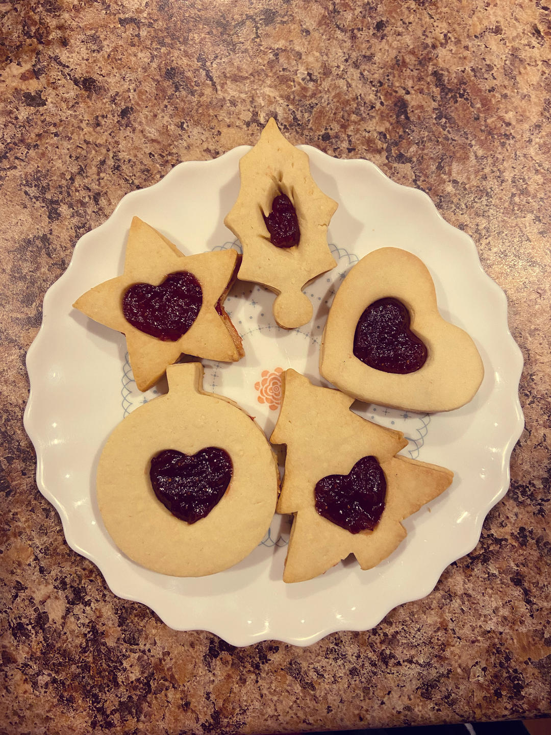 奶香味十足的果蔬卡通饼干