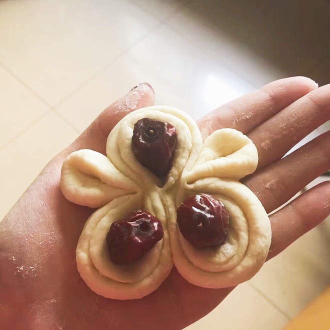 【年的味道——枣花馍的做法步骤图】yyyyyyyy___下厨房