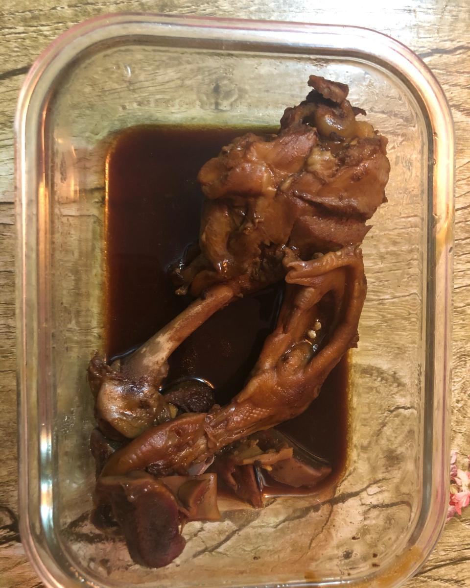 卤鸡腿🍗，鸡蛋，豆干