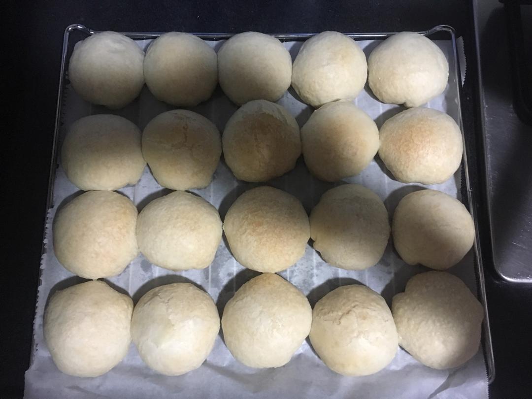 鲜美多汁的——榨菜鲜肉月饼