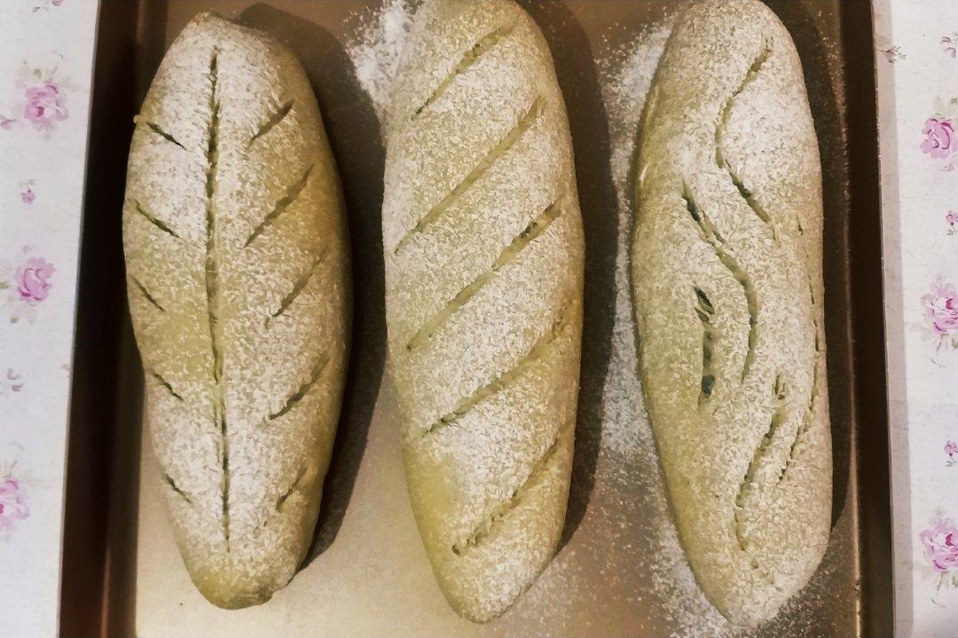 抹茶红豆麻糬软欧面包