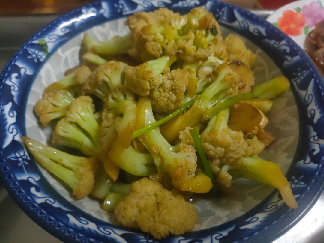 和饭店一个味道的干锅花菜