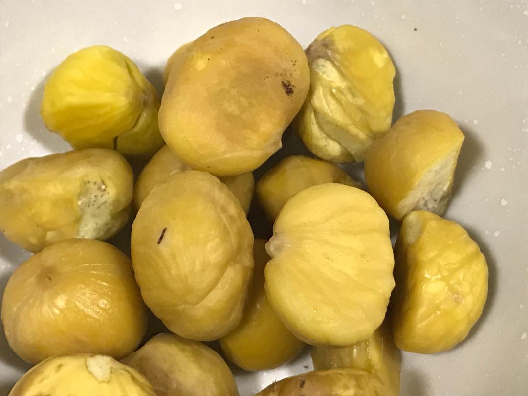 巧剥板栗皮的方法