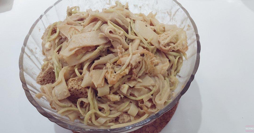 超简单零失败软和筋道滋味十足的凉皮