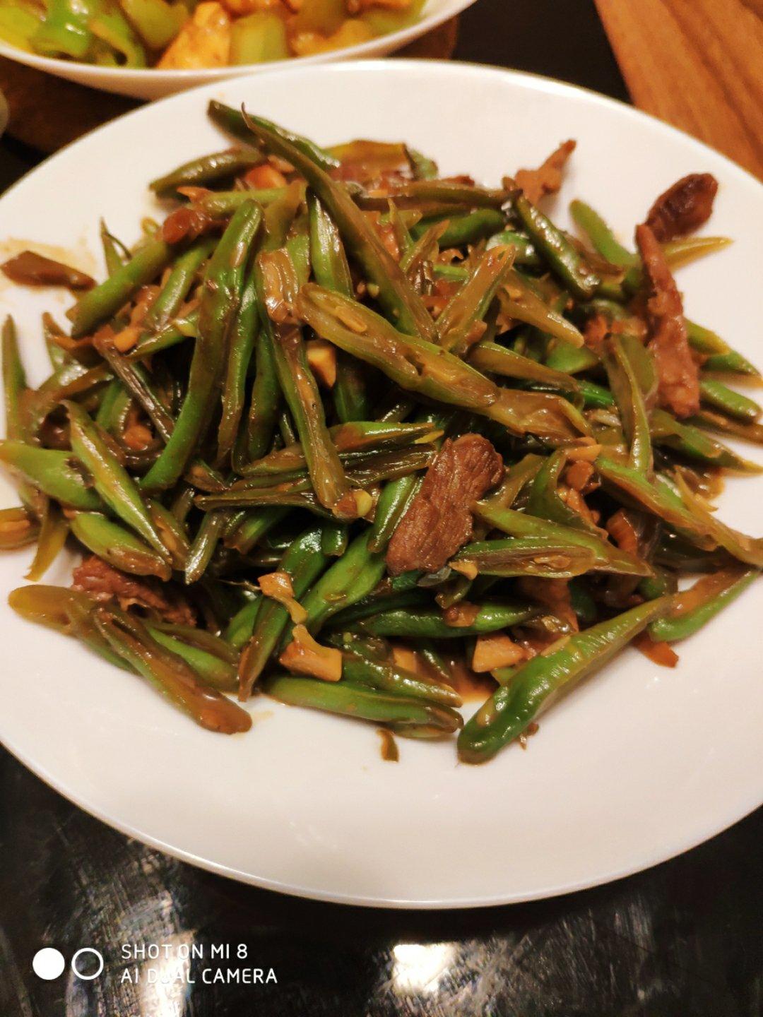 扁豆角丝炒肉