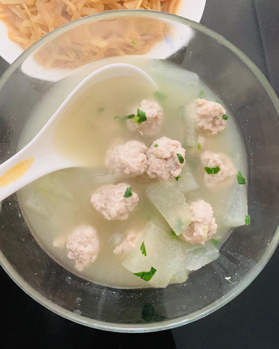 冬瓜汆丸子汤
