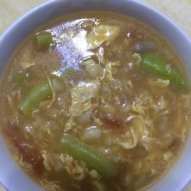 宇雨做的西红柿鸡蛋拌汤