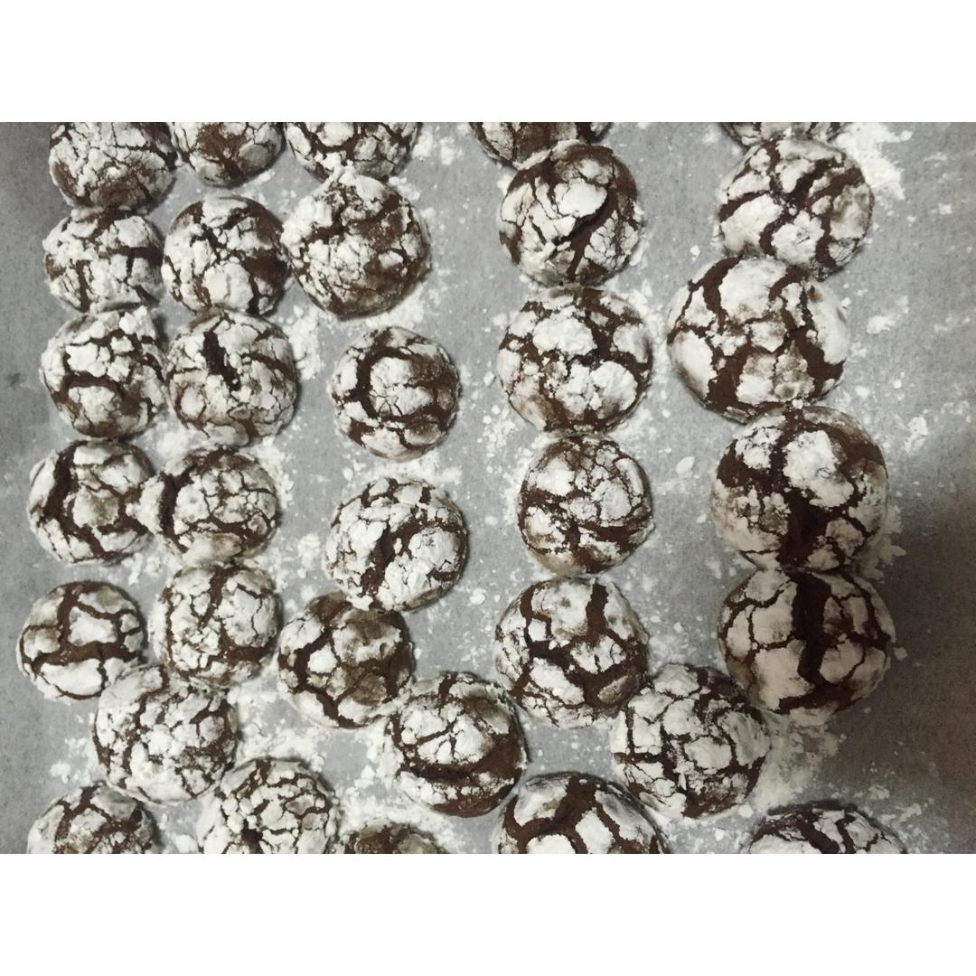 巧克力裂纹曲奇