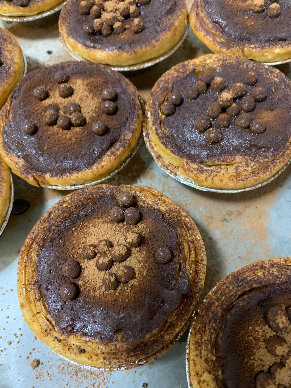 香浓丝滑❗️🔥一口爆浆的巧克力脏脏蛋挞❗️