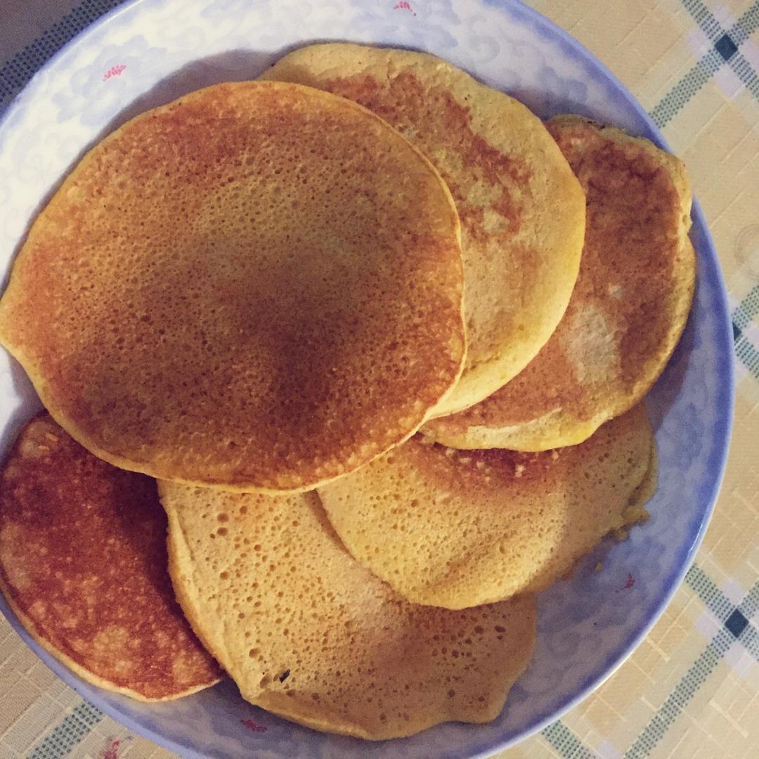 鸡蛋玉米饼（附松饼煎圆的方法）