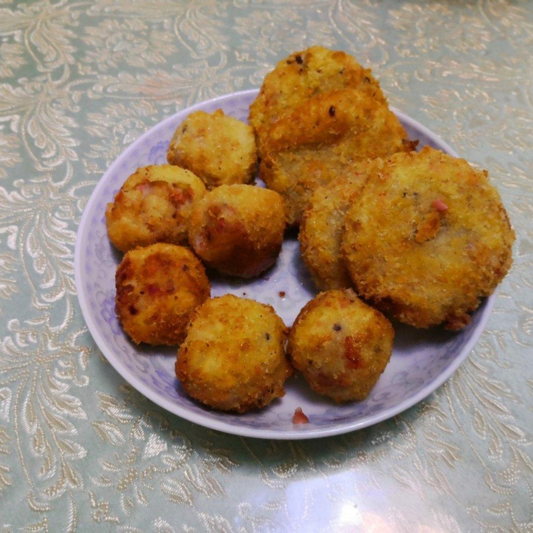 可乐饼 （肉末洋葱土豆饼）