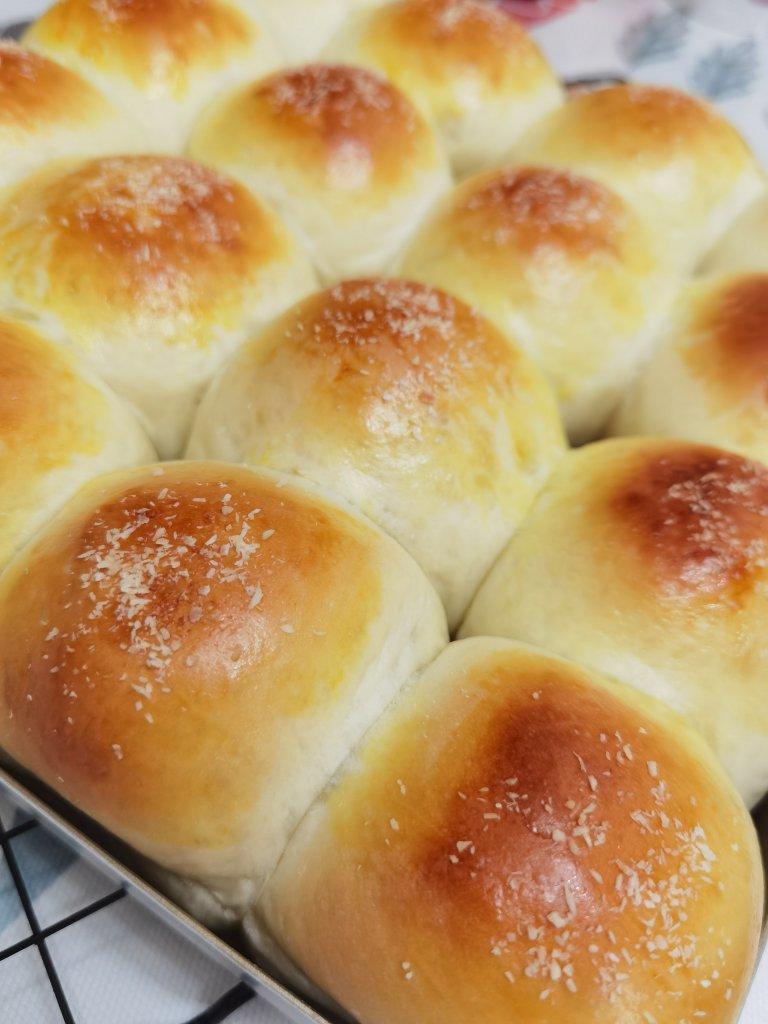 🥛超简单快手，柔软拉丝，一次发酵，牛奶小餐包