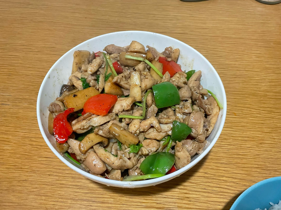 青椒炒鸡肉丝