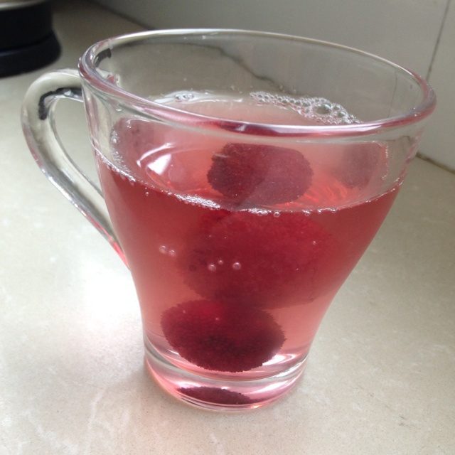 酸酸甜甜杨梅汁