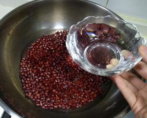 蜜红豆的做法 步骤2