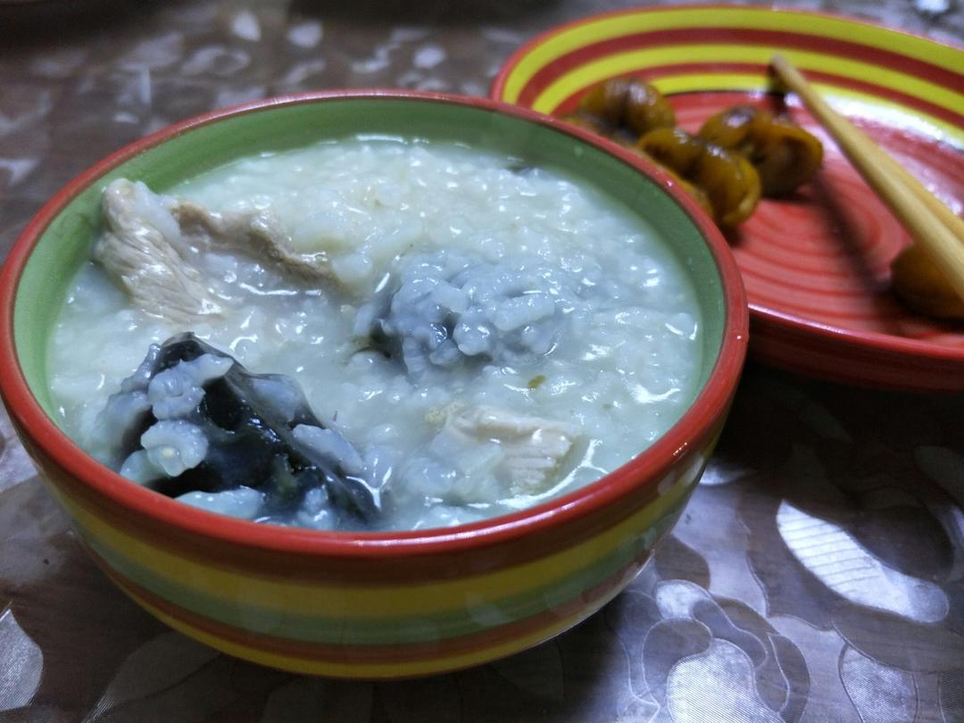 皮蛋瘦肉粥