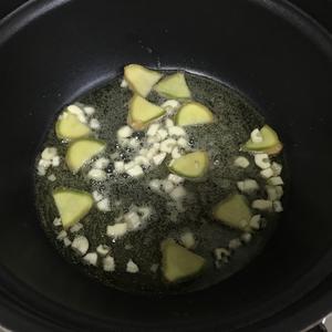 黄豆煲猪蹄的做法 步骤8