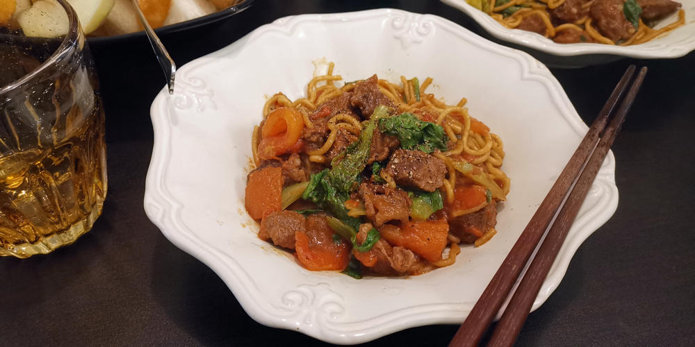 浓郁番茄牛肉面