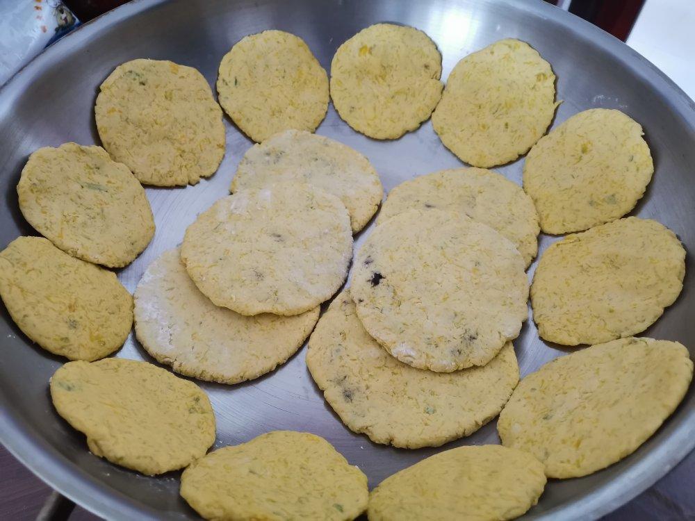 不会变形的南瓜饼