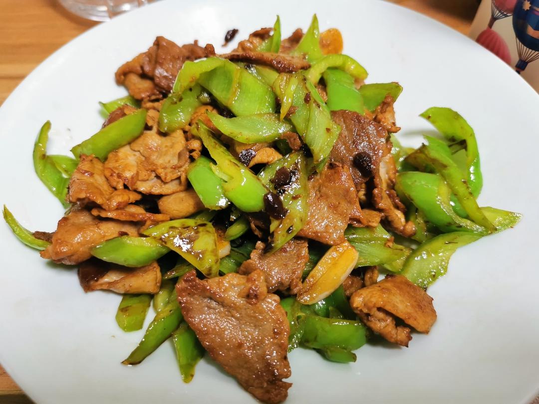 正宗辣椒炒肉