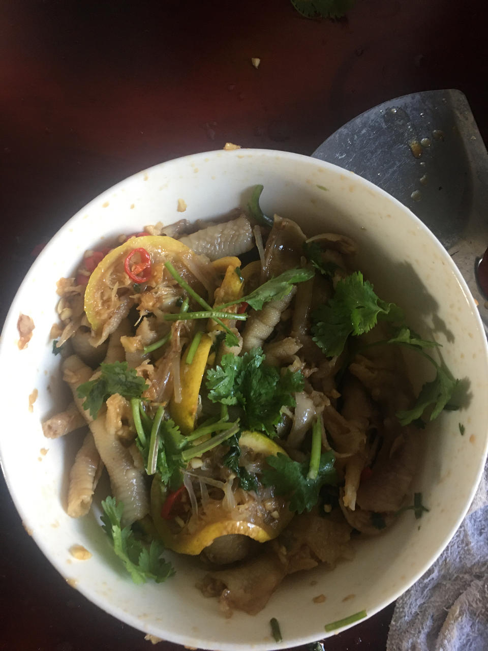 柠檬无骨酸辣凤爪