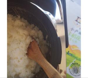 盐焗鸡土豆香焖米饭的做法 步骤4