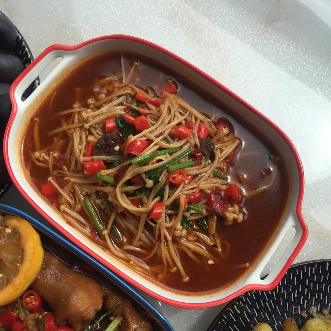 香辣水煮金针菇