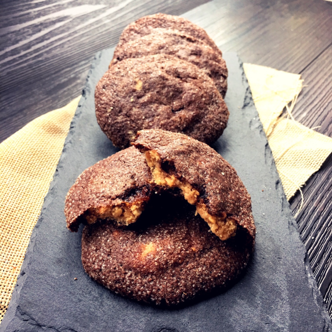 红色的蟹子z_z爱挠墙做的销魂花生夹心饼