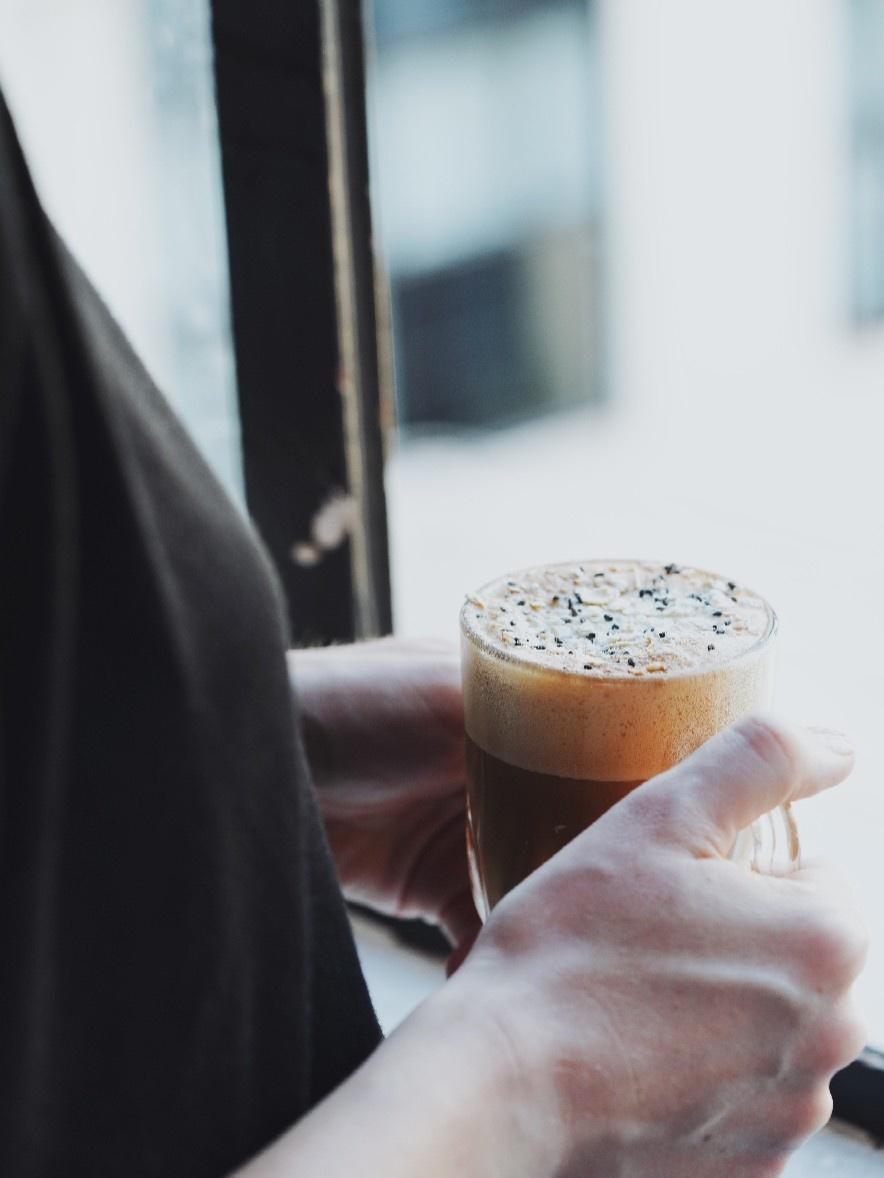 这杯燕麦奶馥芮白不输星爸爸