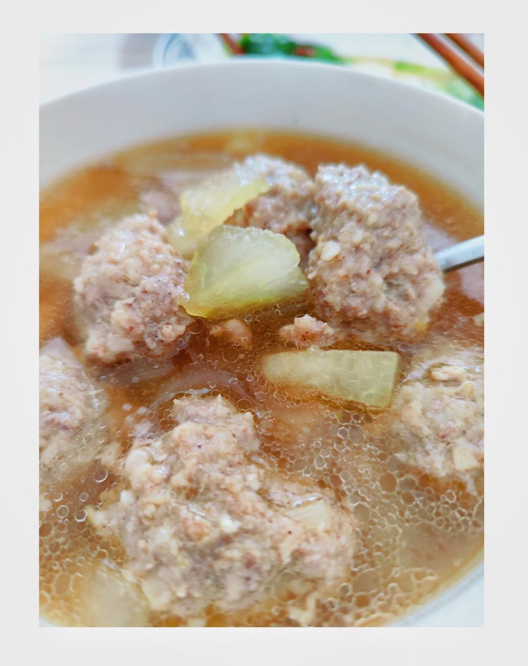 夏天不可错过的家常味--冬瓜丸子汤