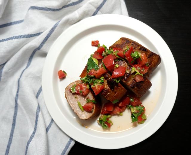 烤猪里脊配番茄salsa（庄祖宜）的做法