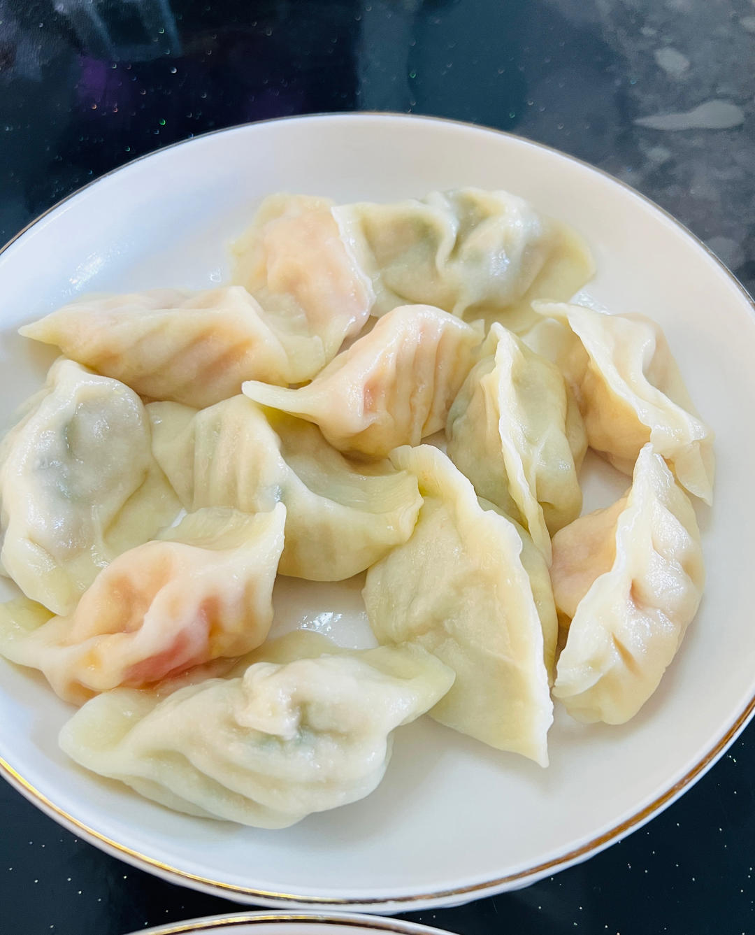 西红柿鸡蛋馅儿水饺