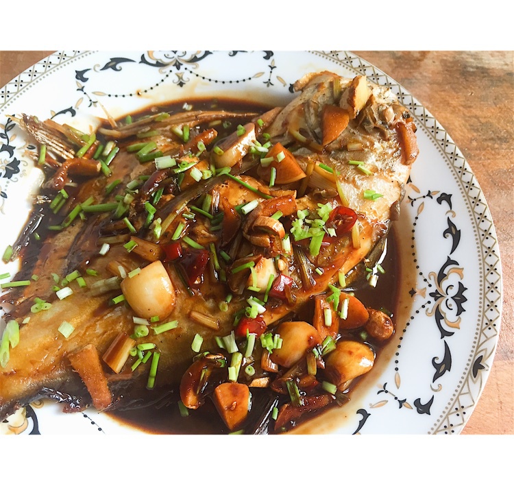 红烧鲳扁鱼