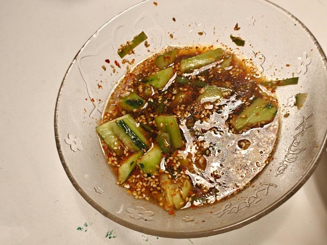 🌈酸酸辣辣巨开胃～超过瘾的凉拌黄瓜