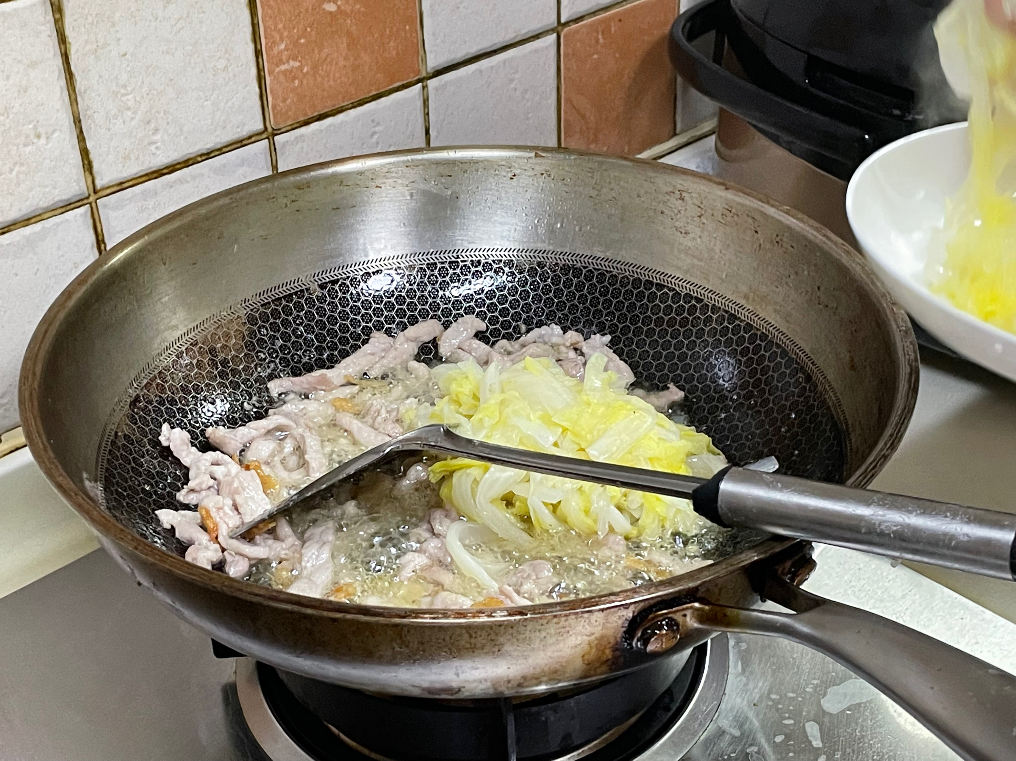 烂糊肉丝 💕上海春卷   黄芽菜春卷的做法 步骤8
