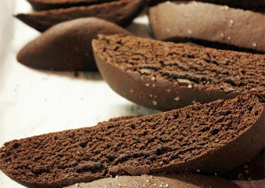 黑麦天然酵母巧克力海盐意式脆饼的做法