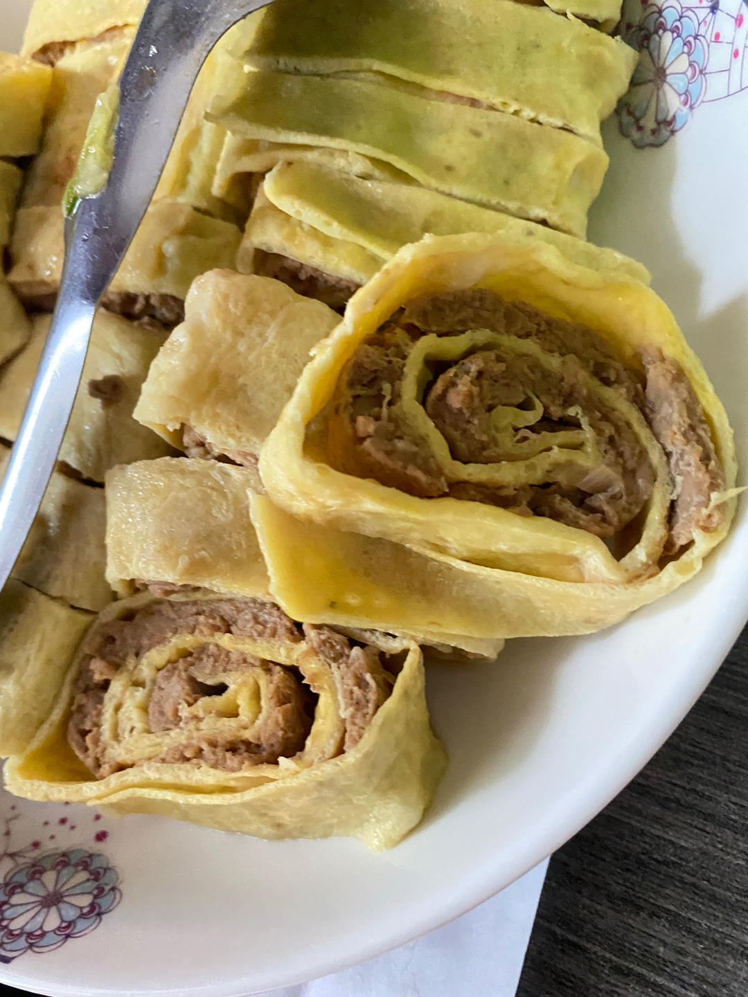 老爸的手艺---蒸肉蛋卷