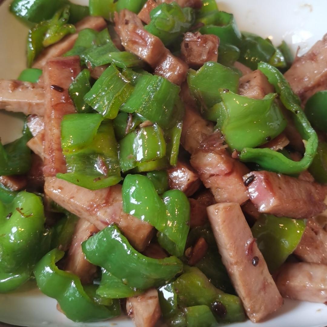 青椒午餐肉