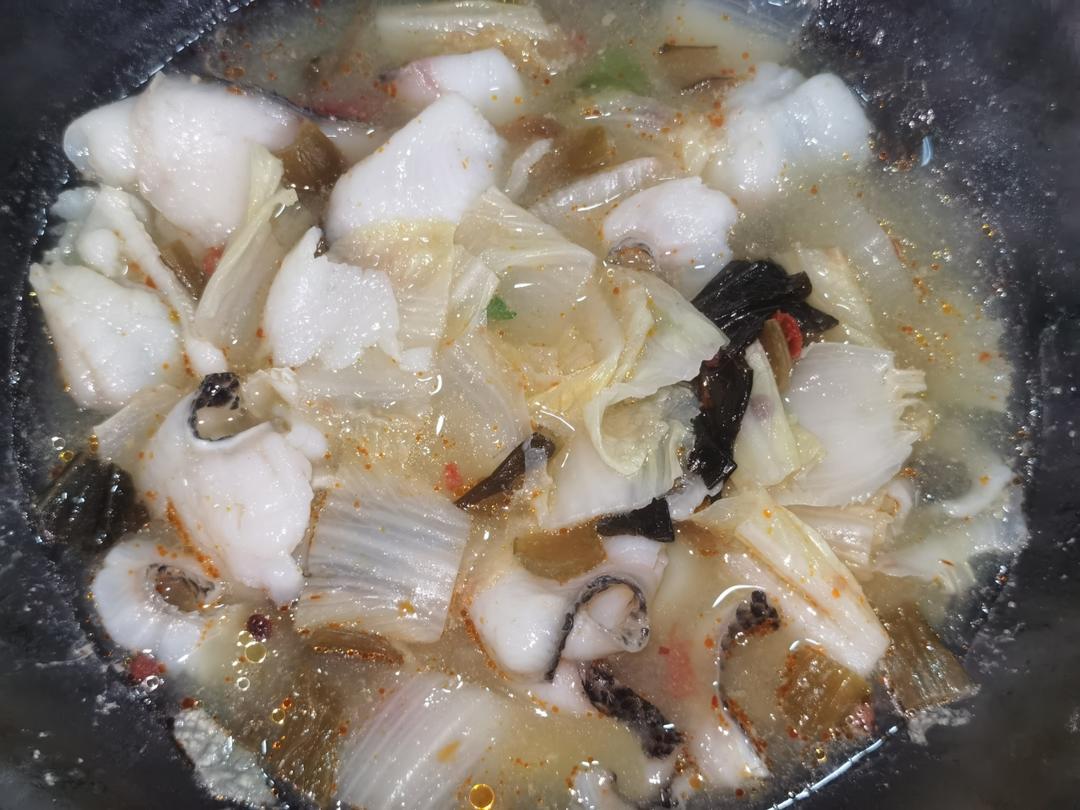 汤羹/荤菜：酸辣鱼片汤