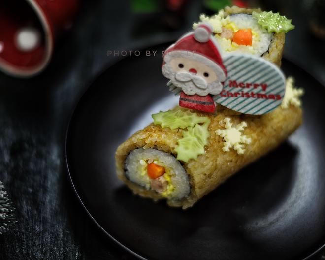 “圣诞树桩”寿司卷的做法